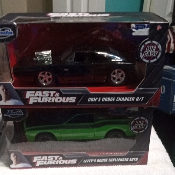Jada Other - Fast & Furious Die-Cast Two  Cars Limited Edition 1/24 Scale